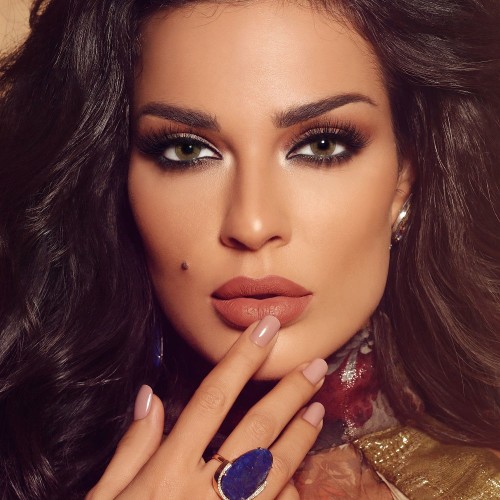 Bella daily contact lenses citrine crystal Treatab Saudi beauty platform